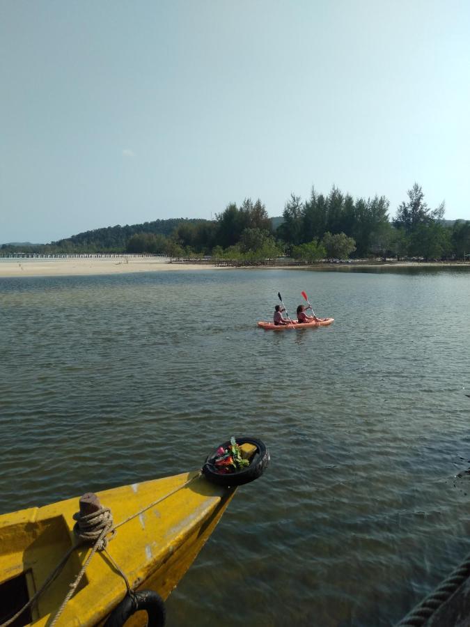 Firefly Guesthouse Prek Svay Village Bilik gambar